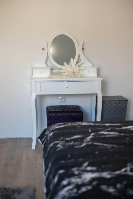 Apartman Iva Apartment Задар Екстериор снимка